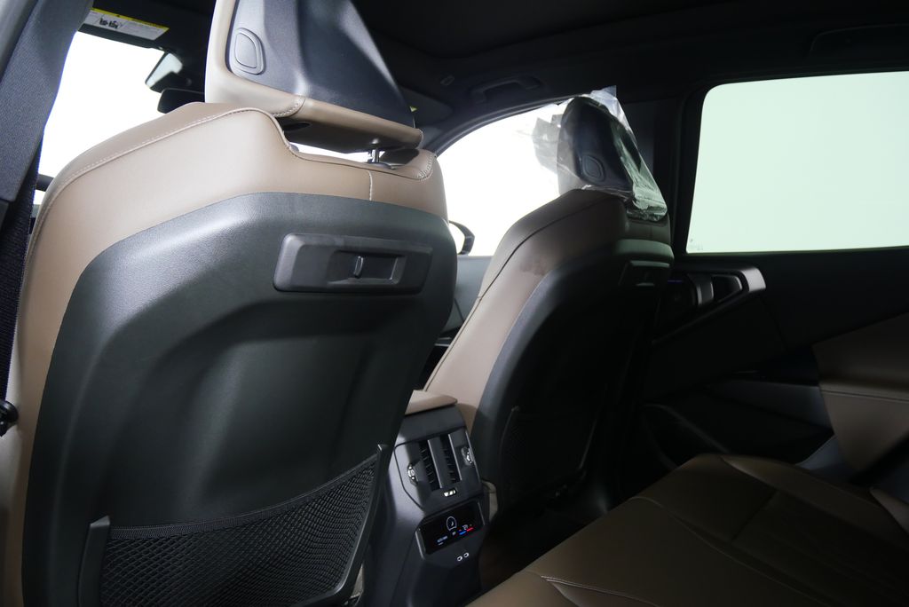 Thumbnail: 2026 BMW X3 - 16