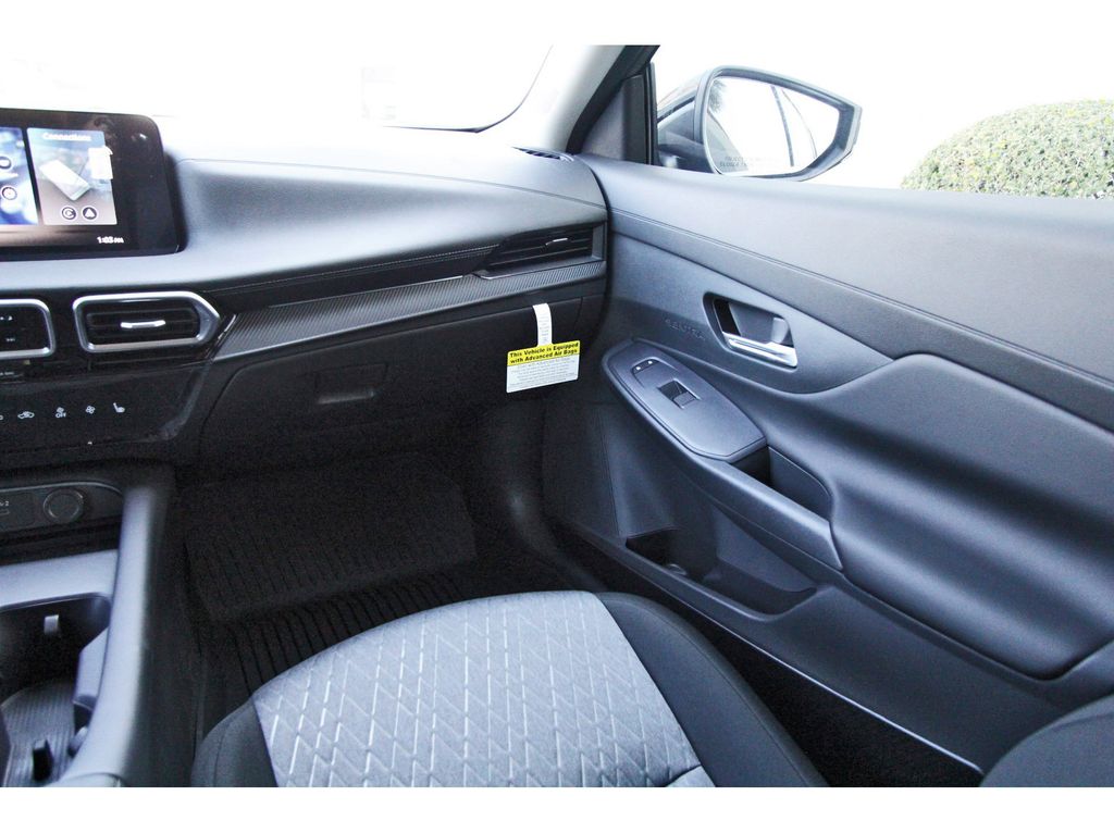2026 Nissan Sentra SV - 9