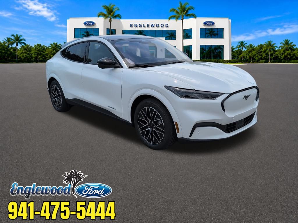 Star White Metallic Tri-Coat 2026 Ford Mustang Mach-E SUV / Crossover Rear-Wheel Drive Automatic