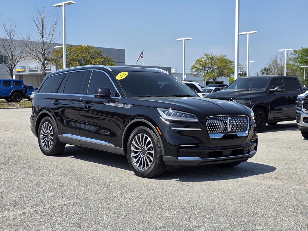 2022 Lincoln Aviator Standard RWD
