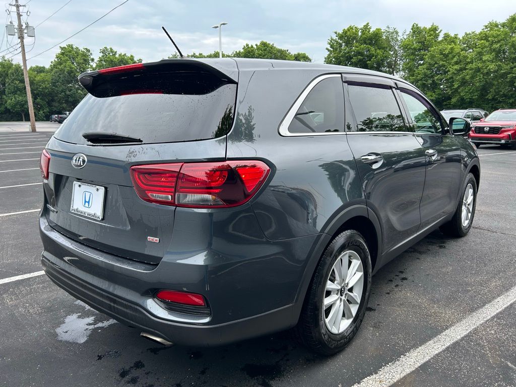 2020 Kia Sorento LX 5