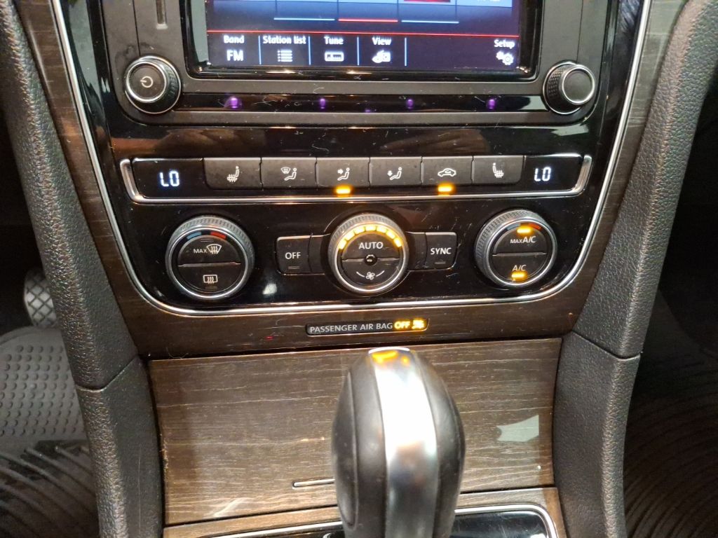 Used 2017 Volkswagen Passat Sedan