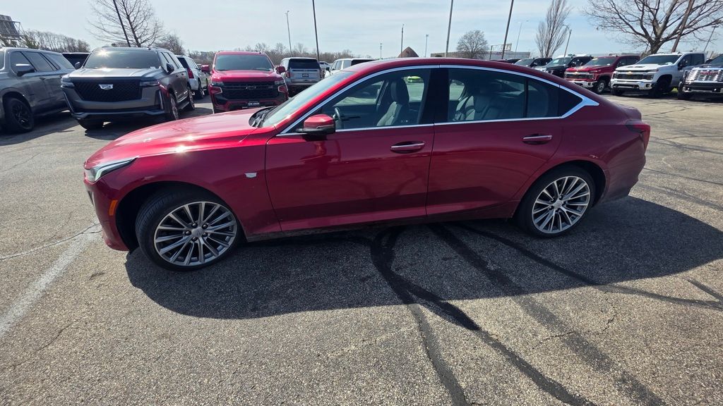 View vehicle photo 2