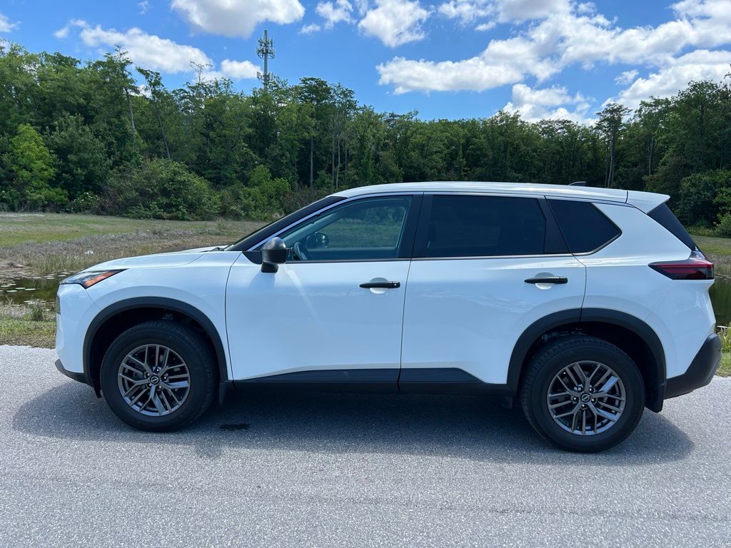 Thumbnail: 2022 Nissan Rogue - 2