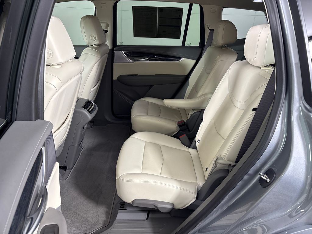 2024 Argent Silver Metallic Cadillac XT6 Premium Luxury FWD SUV