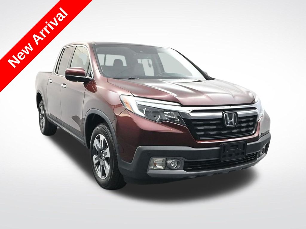 Red (Deep Scarlet Pearl) 2017 Honda Ridgeline Pickup Truck All-Wheel Drive 6-Speed Automatic