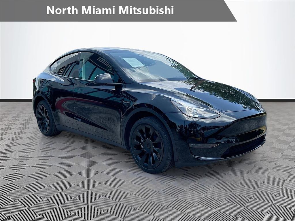 2023 Tesla Model Y Long Range