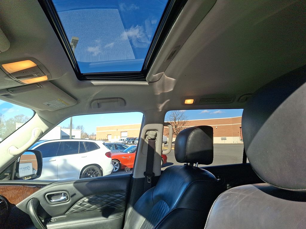 Thumbnail: 2018 INFINITI QX80 - 14