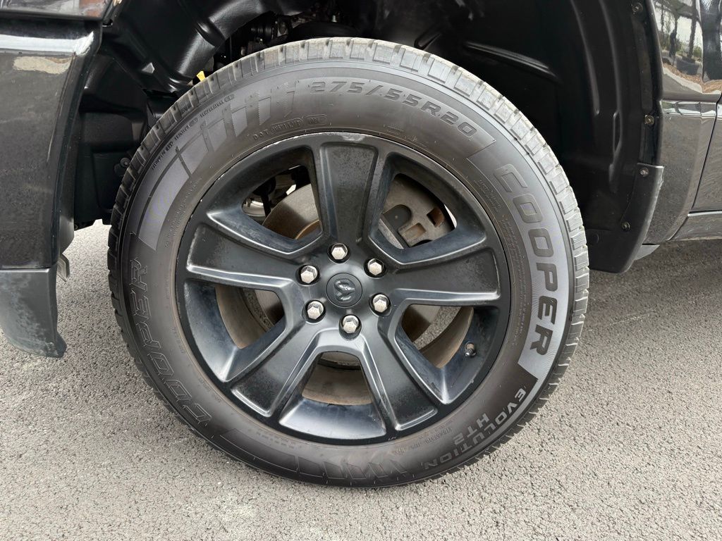 Thumbnail: 2019 RAM 1500 - 9