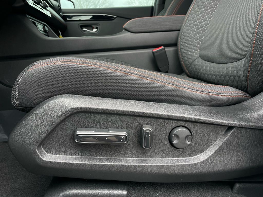 Thumbnail: 2026 Honda Pilot - 24