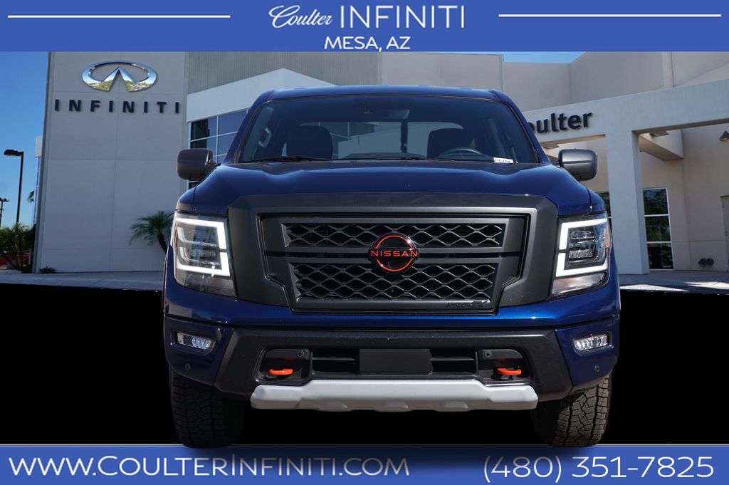 2023 Nissan Titan PRO-4X 6