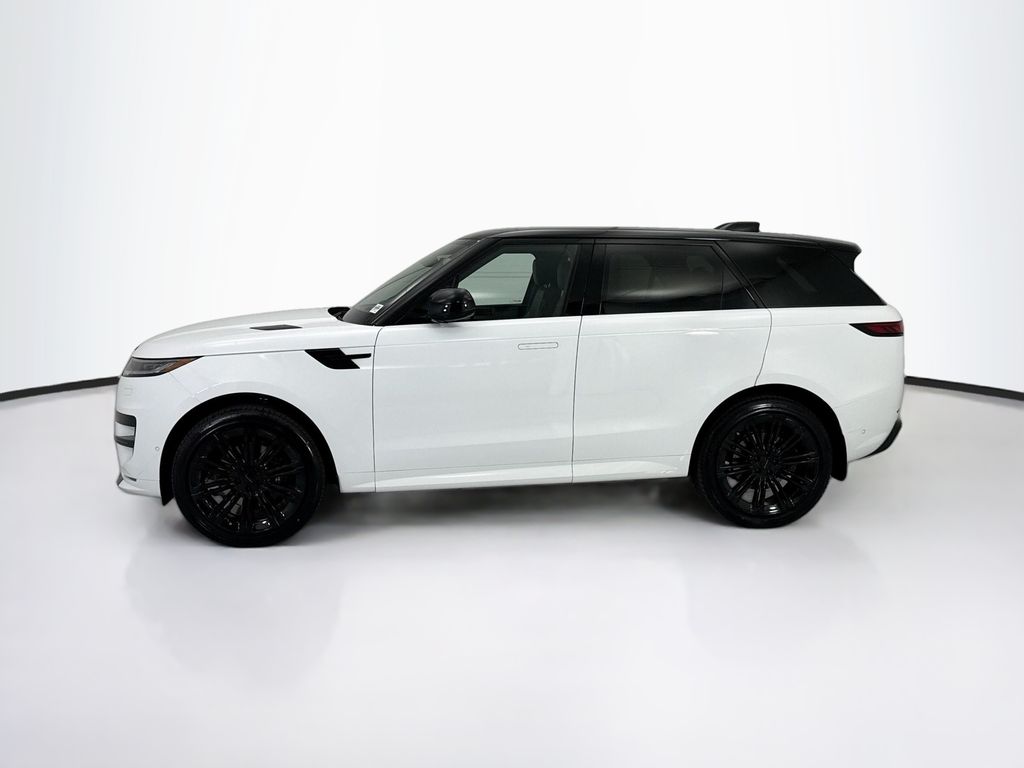 New 2026 White Land Rover Dynamic SE image 8
