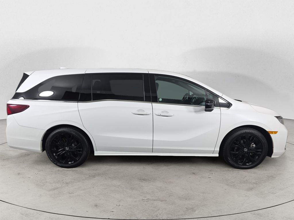 Certified Used 2025  Honda Sport-L image 6
