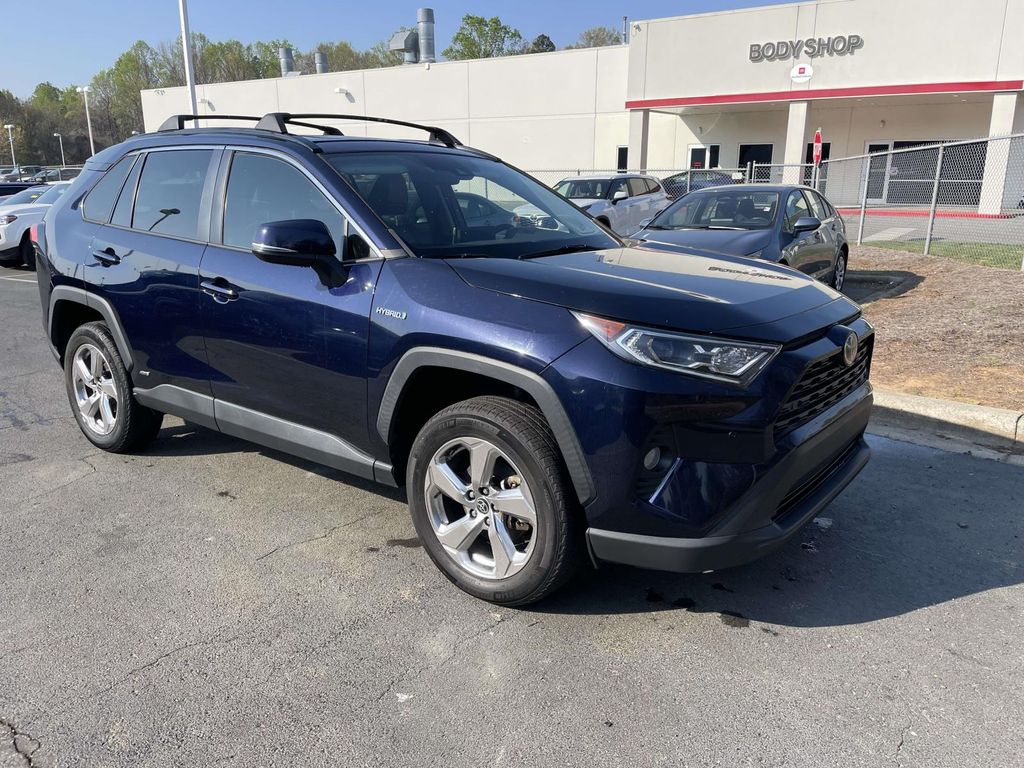 2021 Toyota RAV4 Hybrid XLE Premium AWD