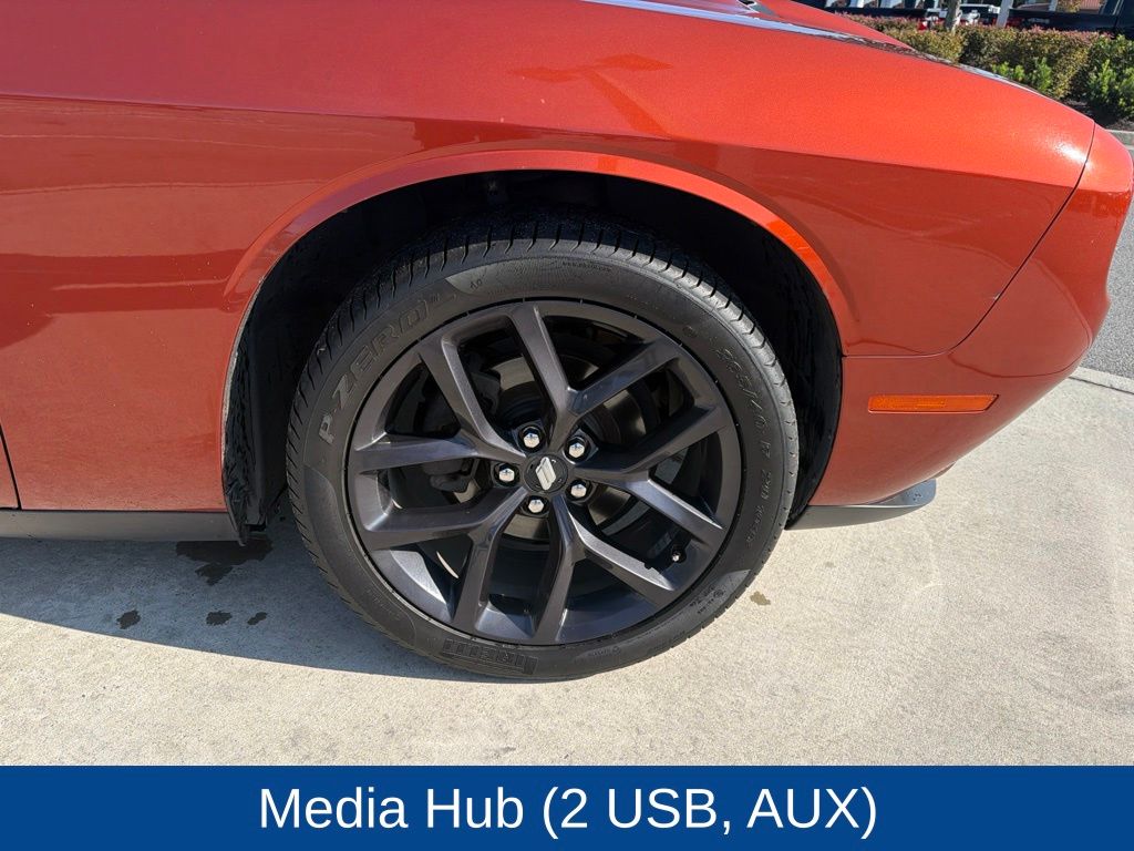 2020 Dodge Challenger SXT