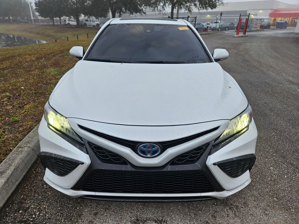 2023 Toyota Camry XSE 8