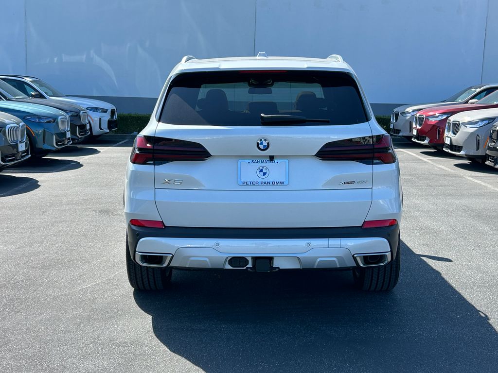 Thumbnail: 2026 BMW X5 - 4