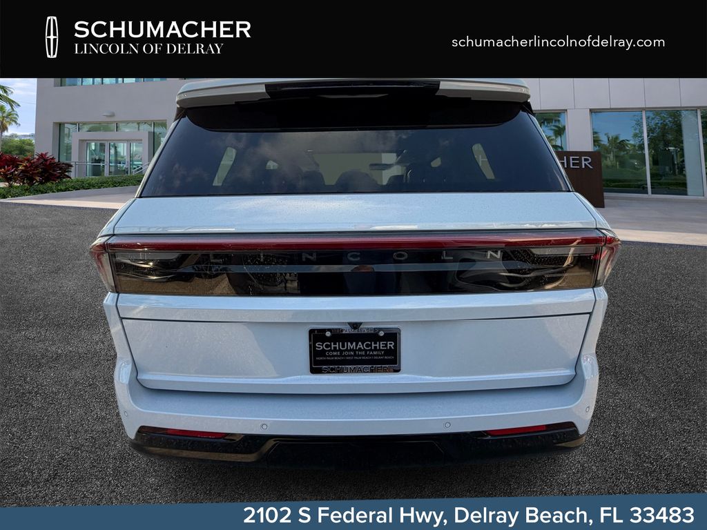 new 2026 Lincoln Navigator car, priced at $97,189