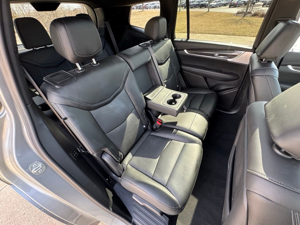2024 Cadillac XT6 Sport photo
