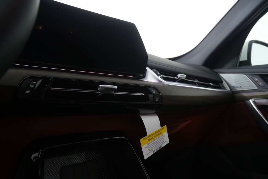 Thumbnail: 2026 BMW X1 - 20