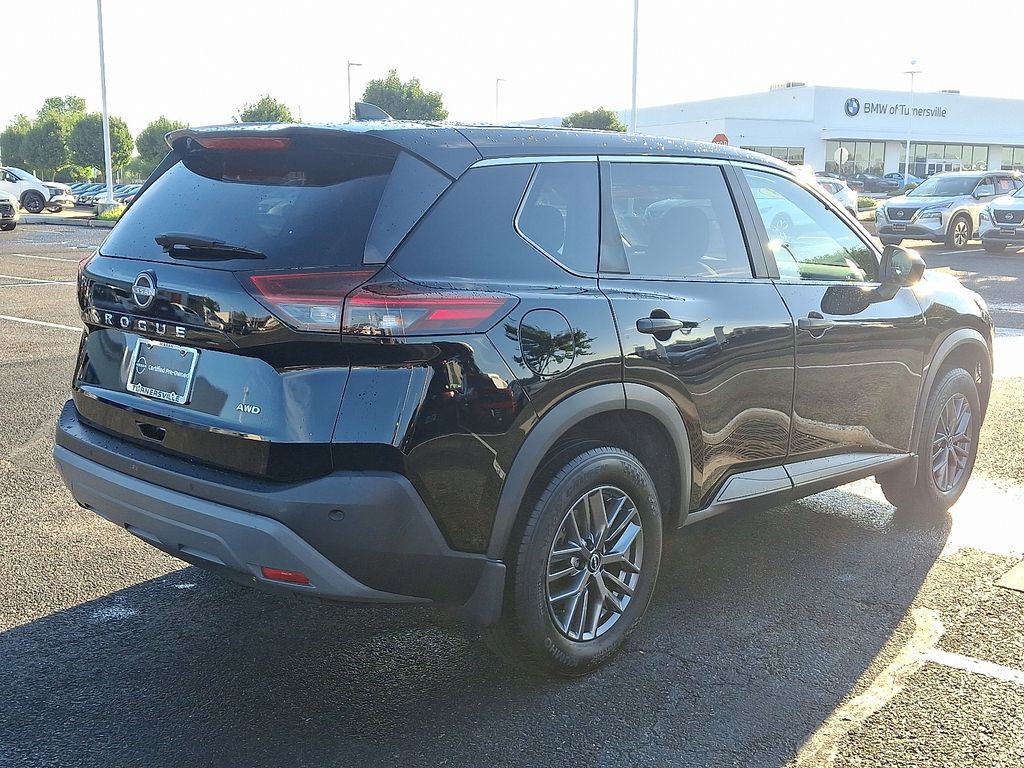 Thumbnail: 2023 Nissan Rogue - 6