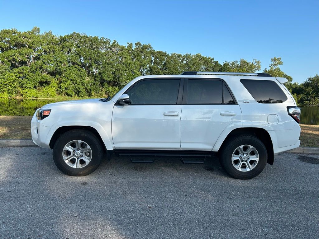 2023 Toyota 4Runner SR5 2