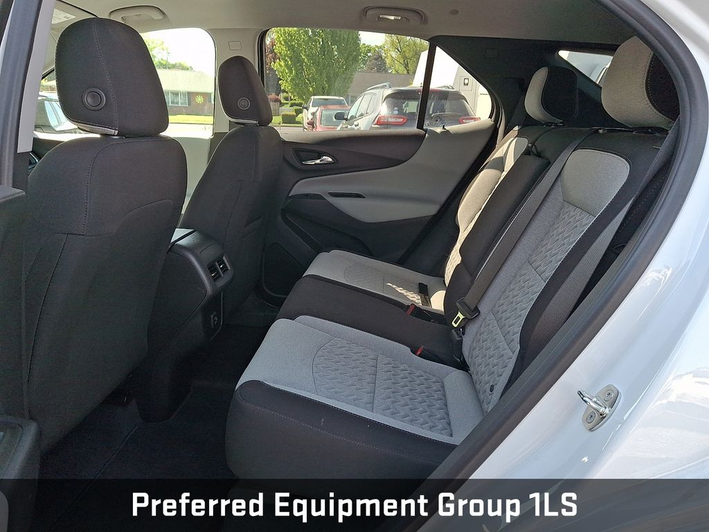 2022 Chevrolet Equinox LS - 10
