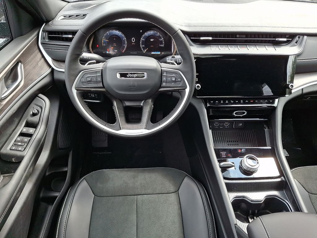New 2026 Jeep Grand Cherokee L SUV