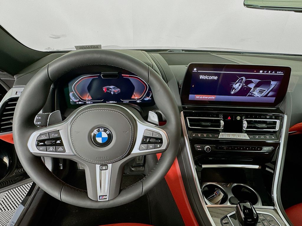 Thumbnail: 2026 BMW 8 Series - 10