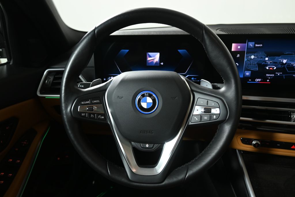 Thumbnail: 2023 BMW 3 Series - 18