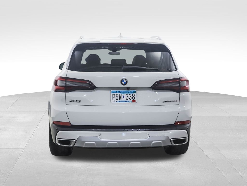 Thumbnail: 2021 BMW X5 - 4