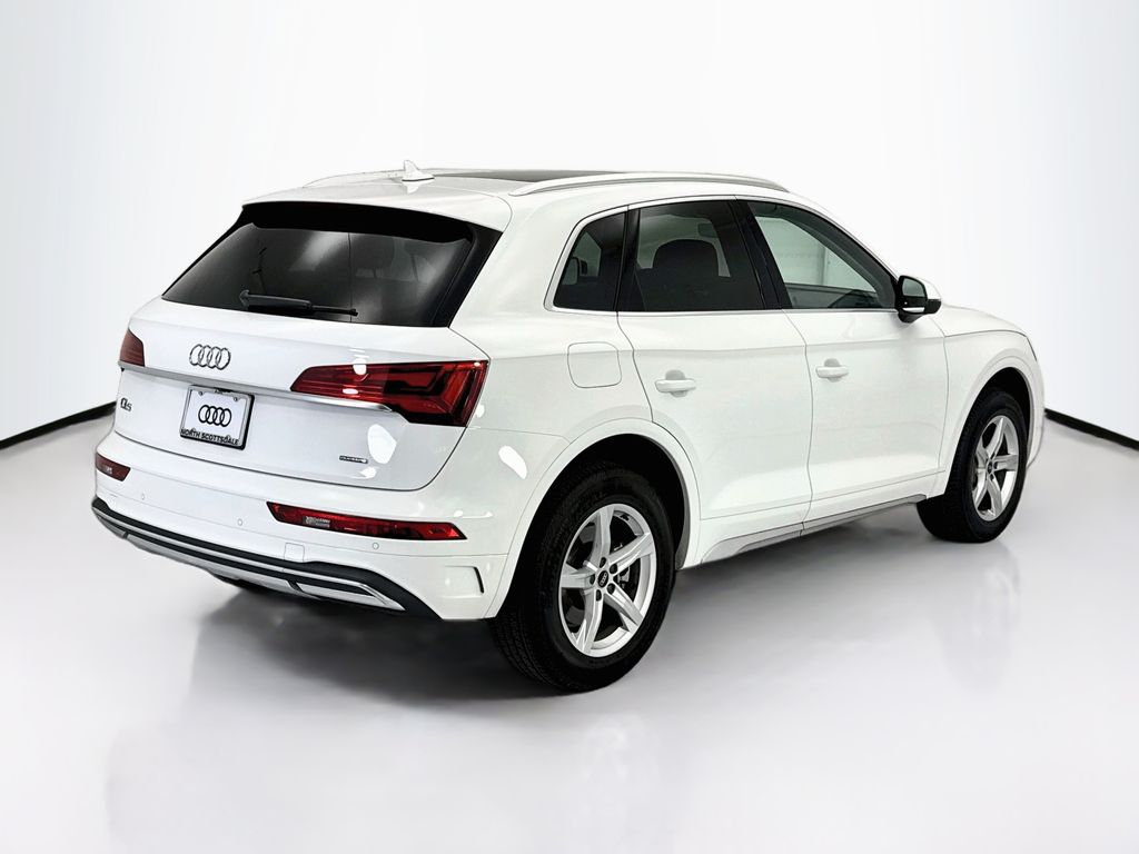Thumbnail: 2023 Audi Q5 - 5