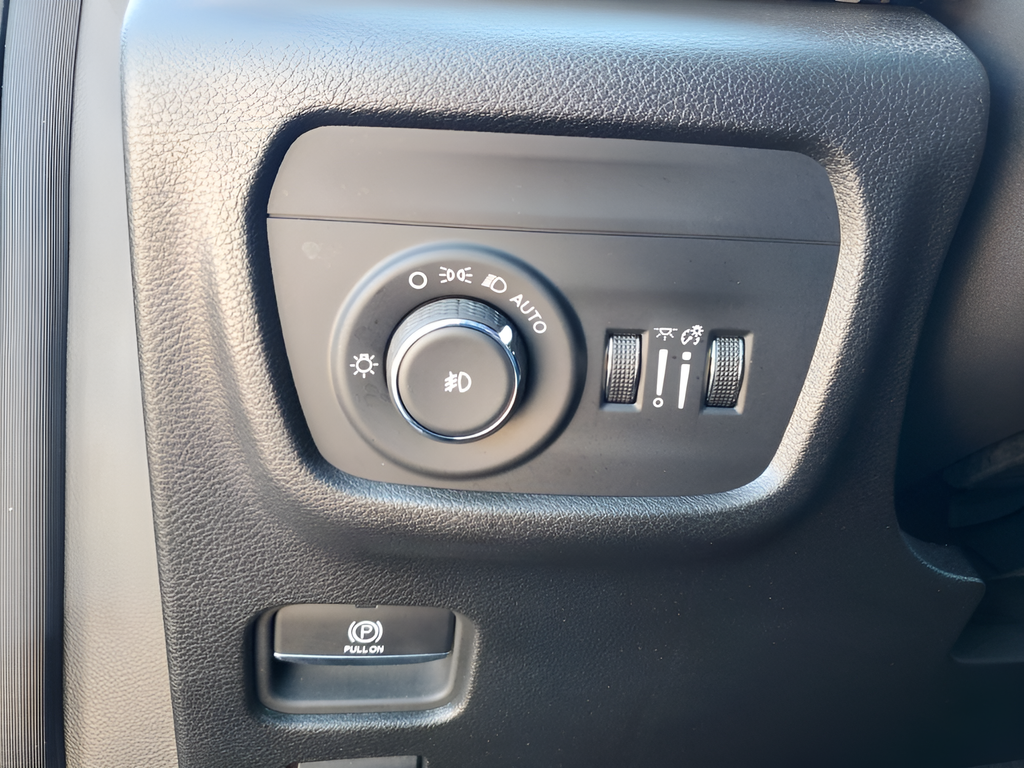 Used Car 2024 Jeep Grand Cherokee  Limited For Sale Under $40,000 In Austin, Texas