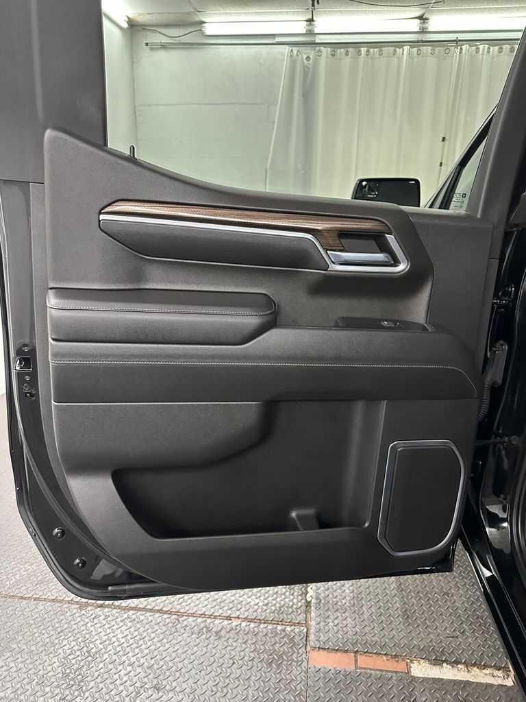 used 2022 Chevrolet Silverado 1500 car, priced at $30,985