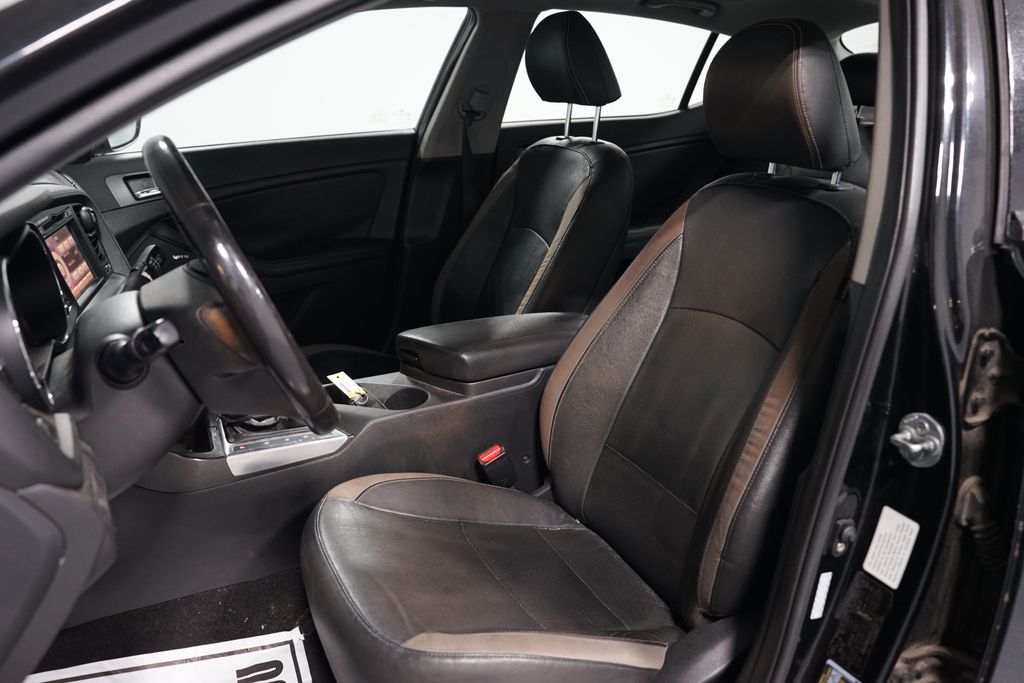 Thumbnail: 2013 Kia Optima - 6