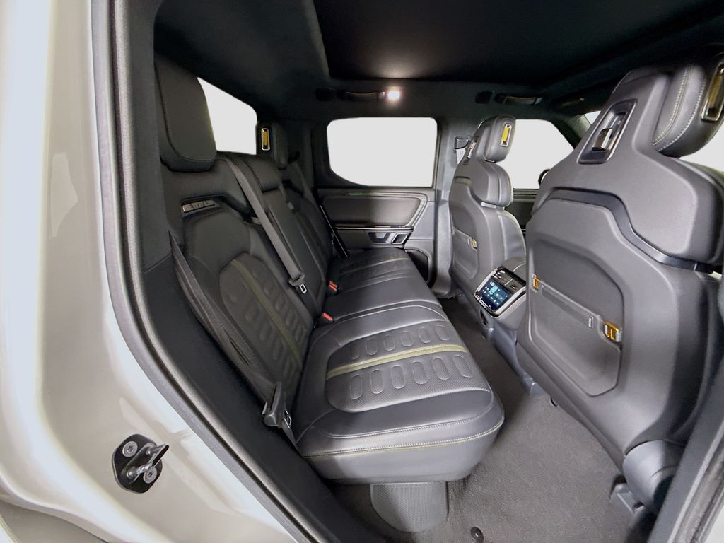 Thumbnail: 2023 Rivian R1T - 22