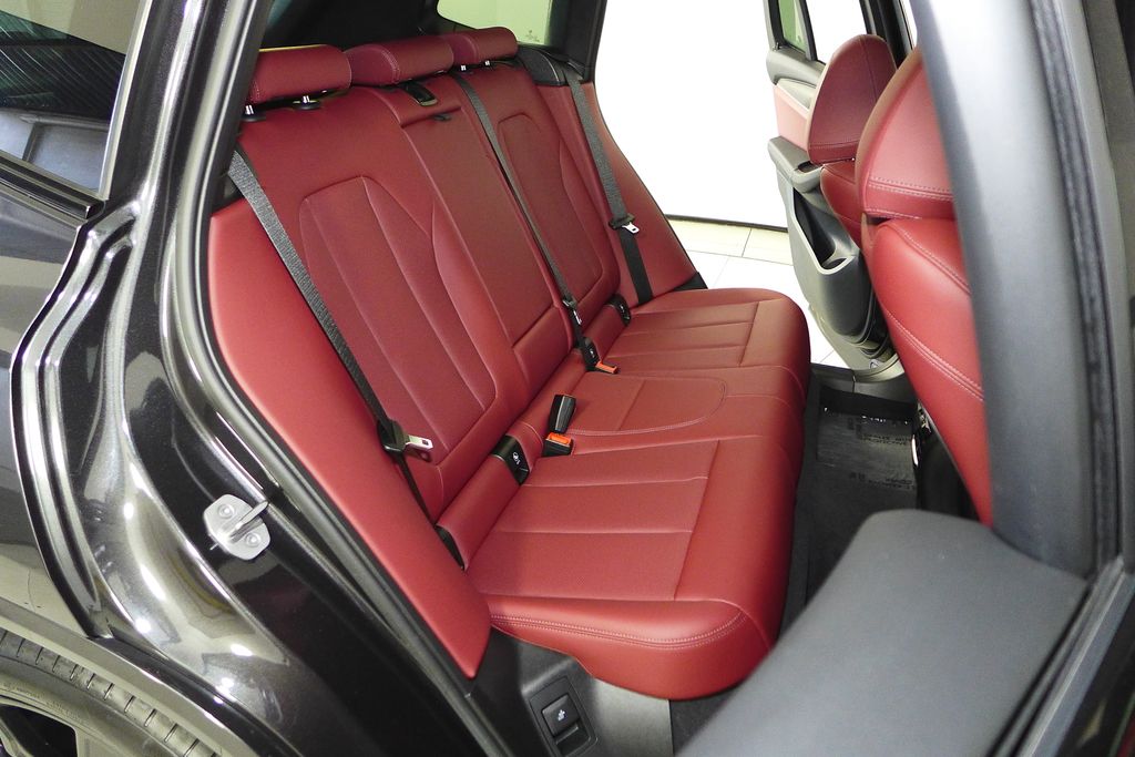 Thumbnail: 2023 BMW X3 - 20