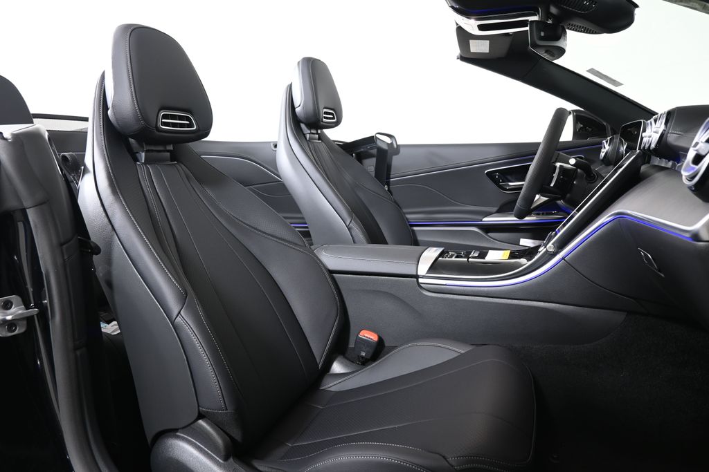 Thumbnail: 2026 Mercedes-Benz CLE - 29