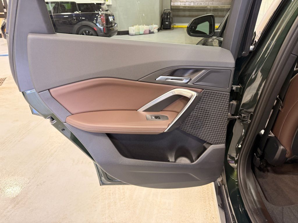 Thumbnail: 2025 BMW X1 - 19