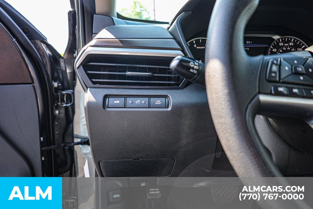 Used 2024 Gray Nissan 2.5 SV image 23