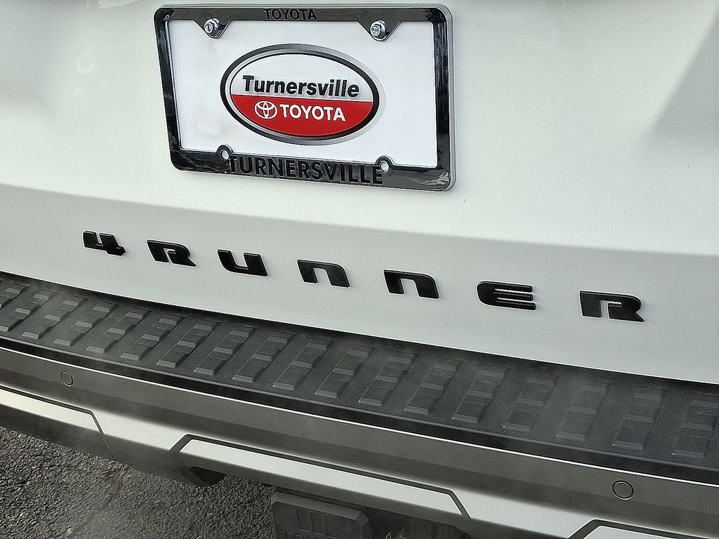 Thumbnail: 2025 Toyota 4Runner - 5