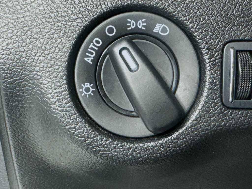 Used Car 2023 Dodge Charger  Sxt For Sale Under $25,000 In Austin, Texas