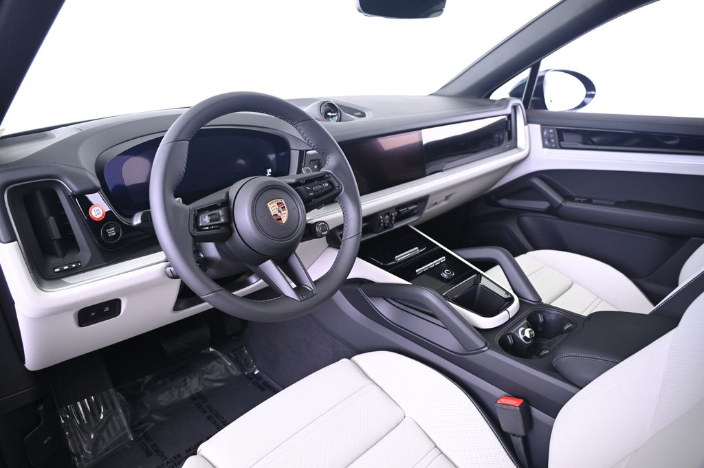 Thumbnail: 2025 Porsche  - 4