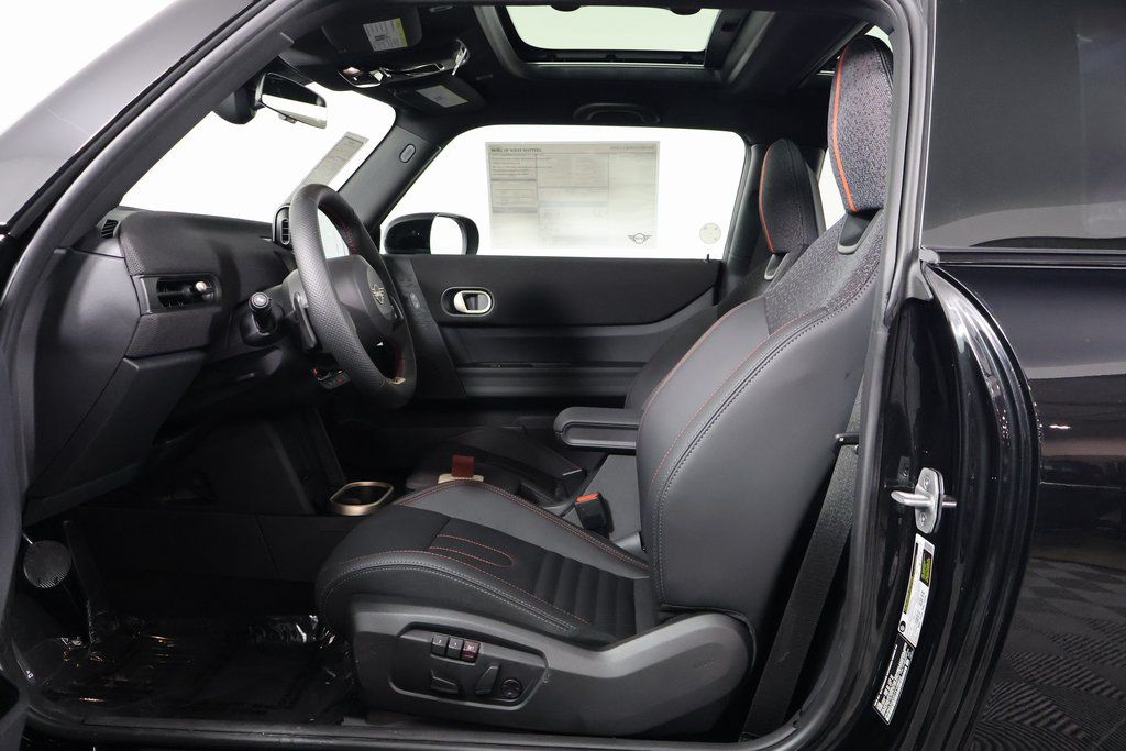 Thumbnail: 2026 MINI Cooper - 5