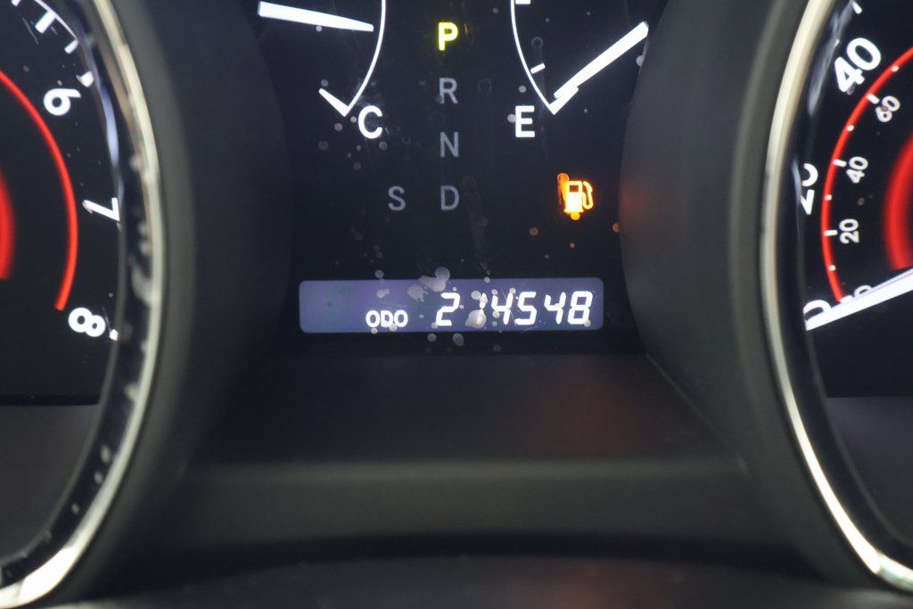 Thumbnail: 2012 Toyota Highlander - 18