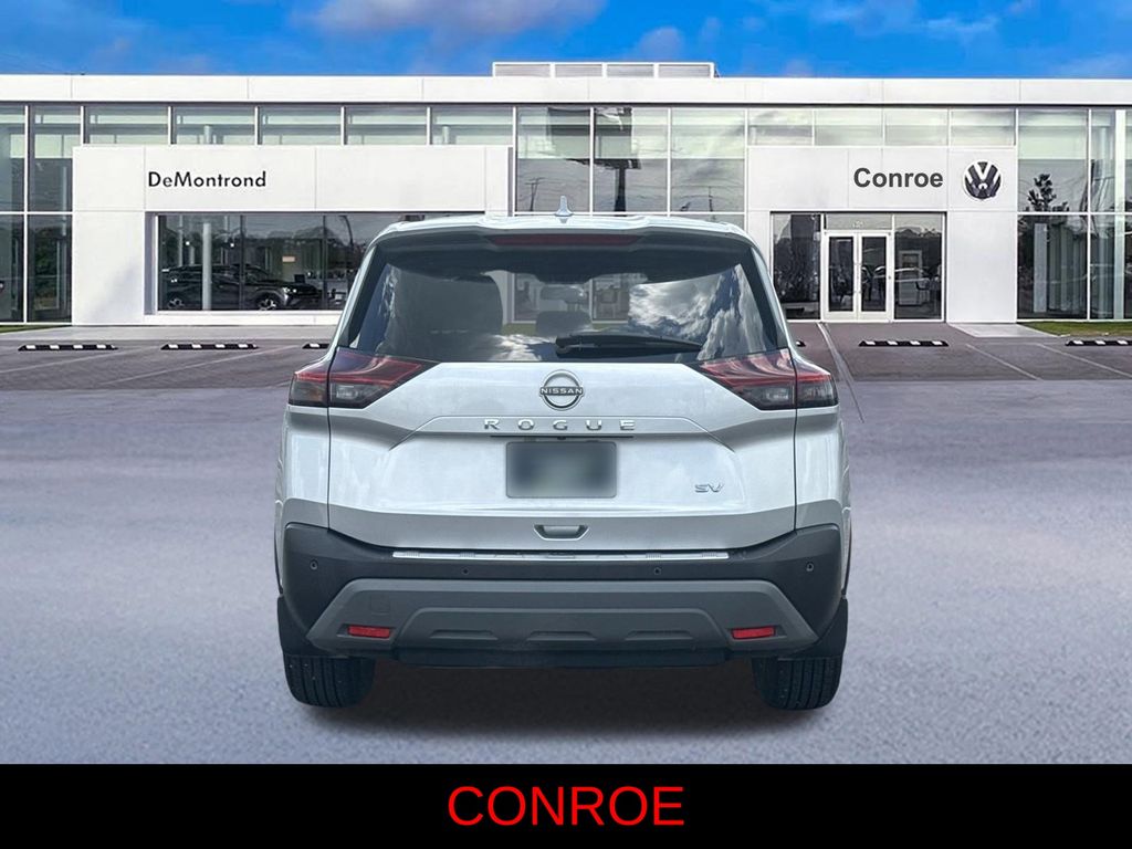 2023 Nissan Rogue SV - 5