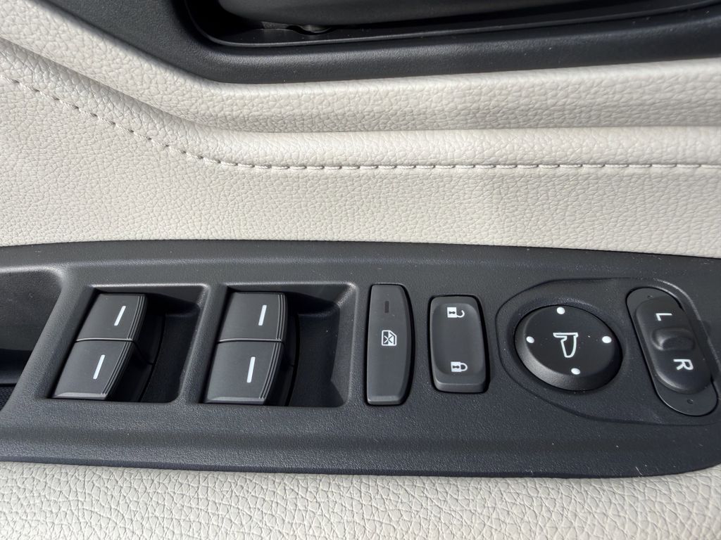 new 2026 Honda Odyssey car, priced at $41,938