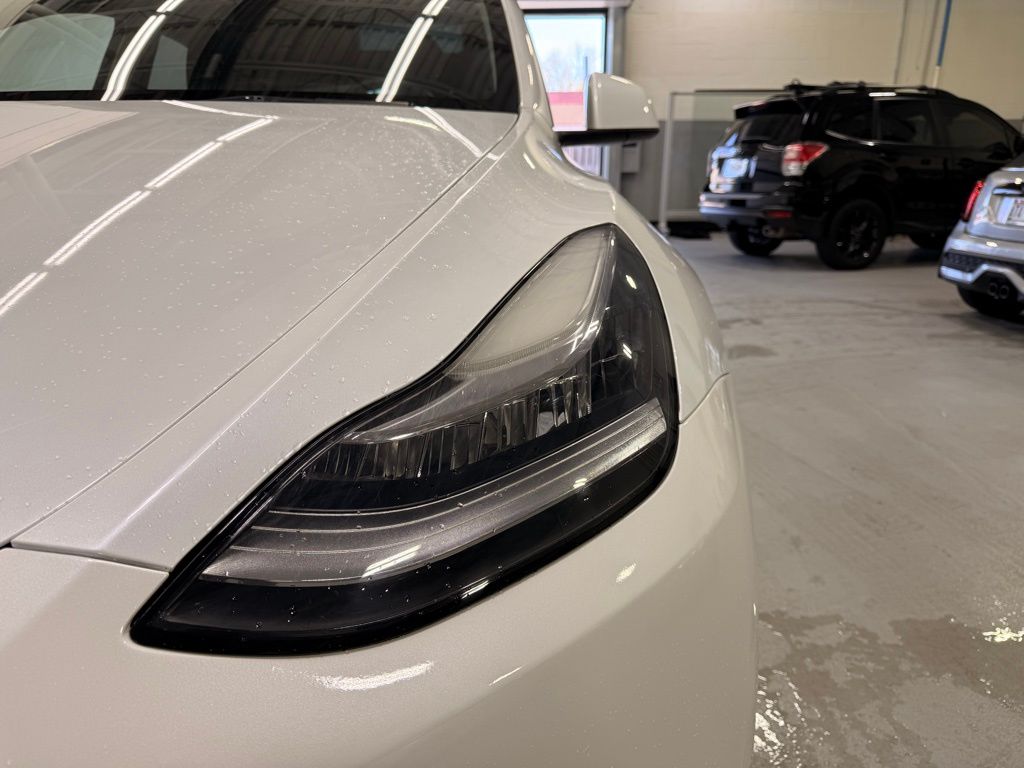 Thumbnail: 2023 Tesla Model Y - 9