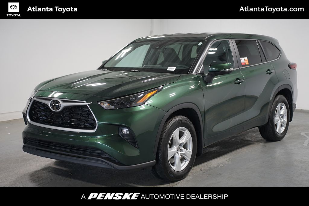 2024 Toyota Highlander LE -
                Duluth, GA