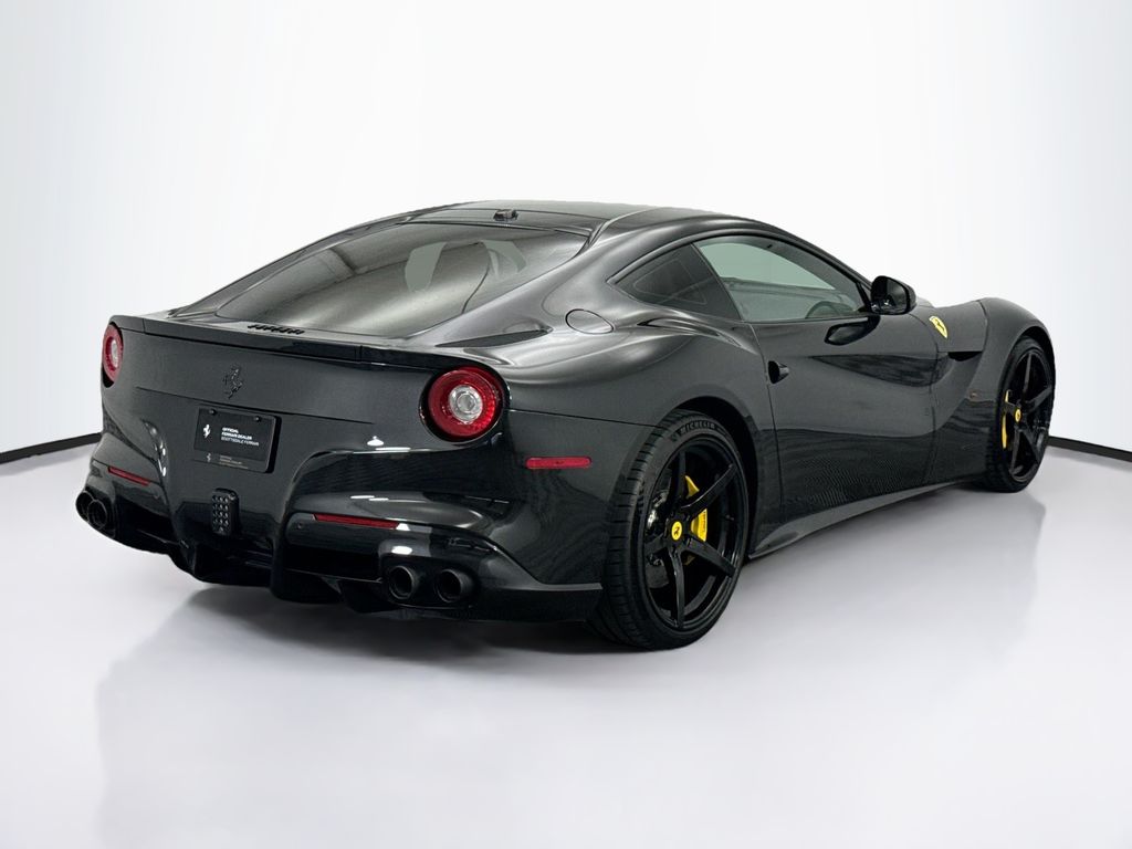 Thumbnail: 2014 Ferrari F12 - 5